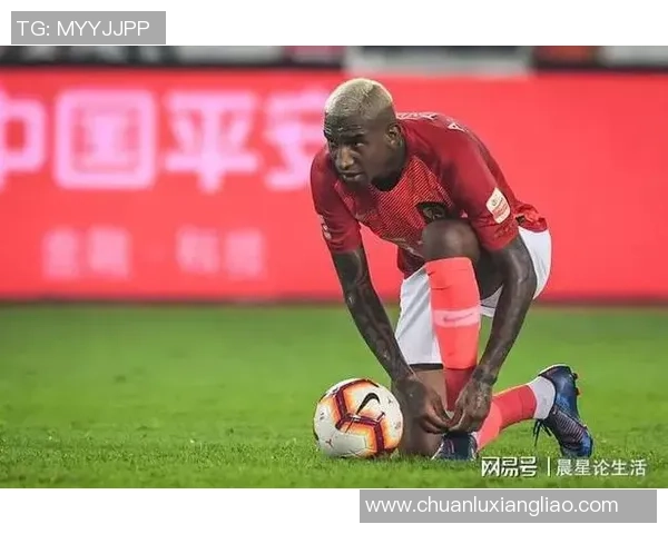 四川足球明星展现多才多艺魅力激情跳舞引发粉丝热议