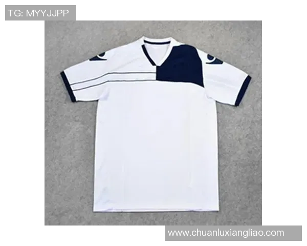 时尚足球明星短袖T恤男士夏季休闲运动服装推荐